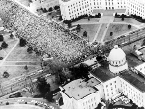 March 25, 1965 - March from Selma to Montgomery ends in front of Alabama state capitol