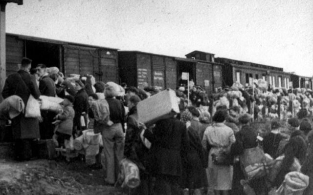 The Erasure of the Boxcars