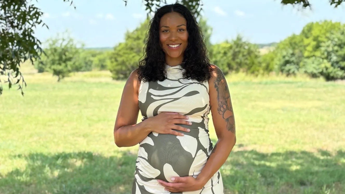 A Surrogate’s Defiance, a Texas Court Order, and a High-Stakes Battle Over a Newborn's Life